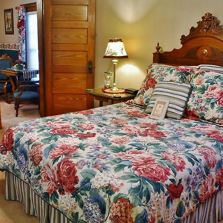Arbor Hill Inn La Porte Εξωτερικό φωτογραφία