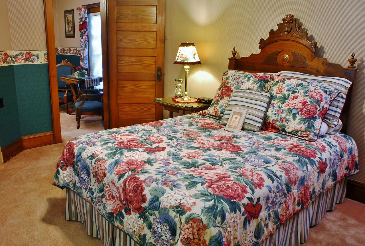 Arbor Hill Inn La Porte Εξωτερικό φωτογραφία
