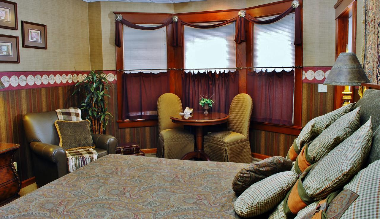 Arbor Hill Inn La Porte Εξωτερικό φωτογραφία
