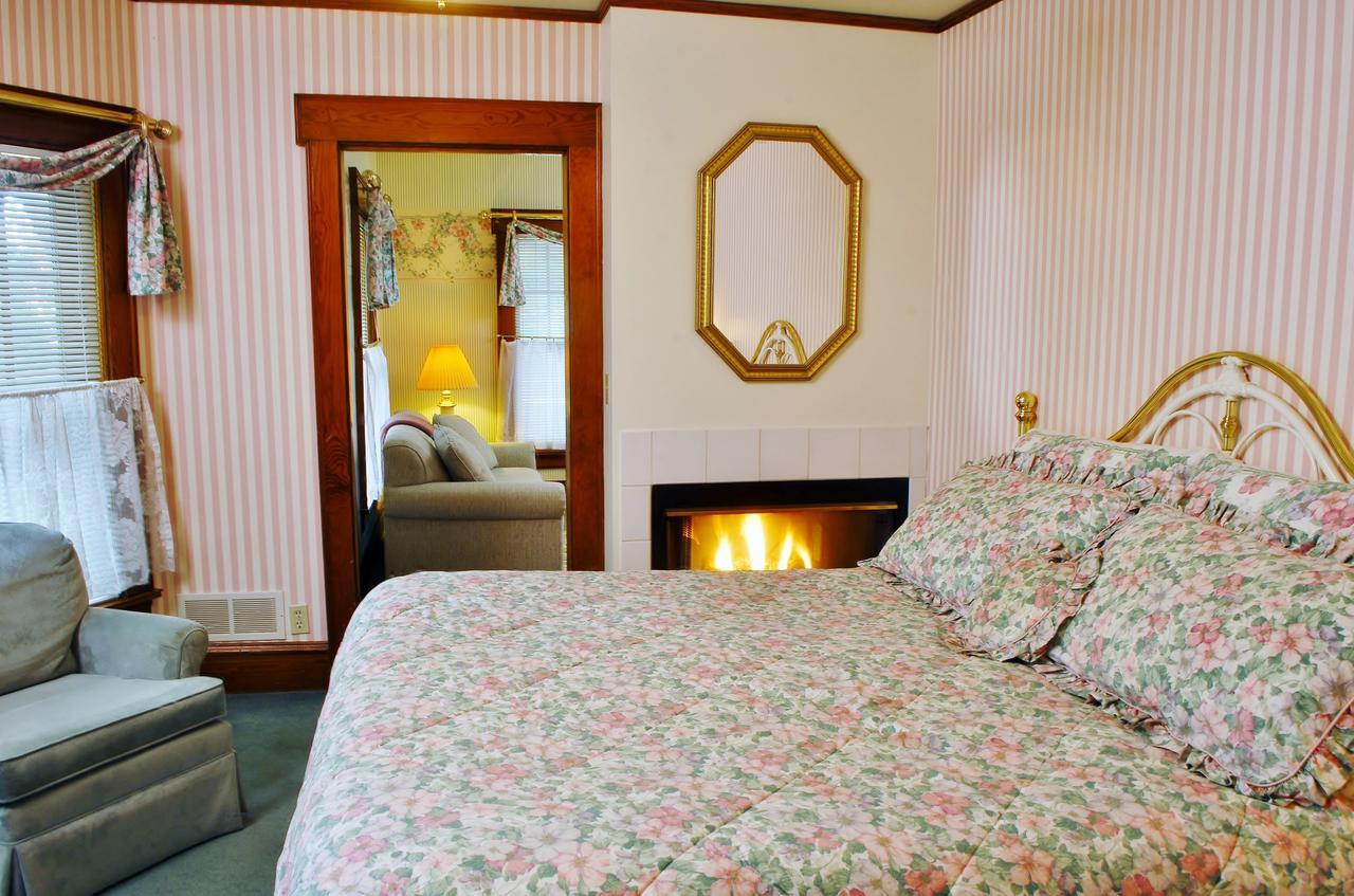 Arbor Hill Inn La Porte Εξωτερικό φωτογραφία