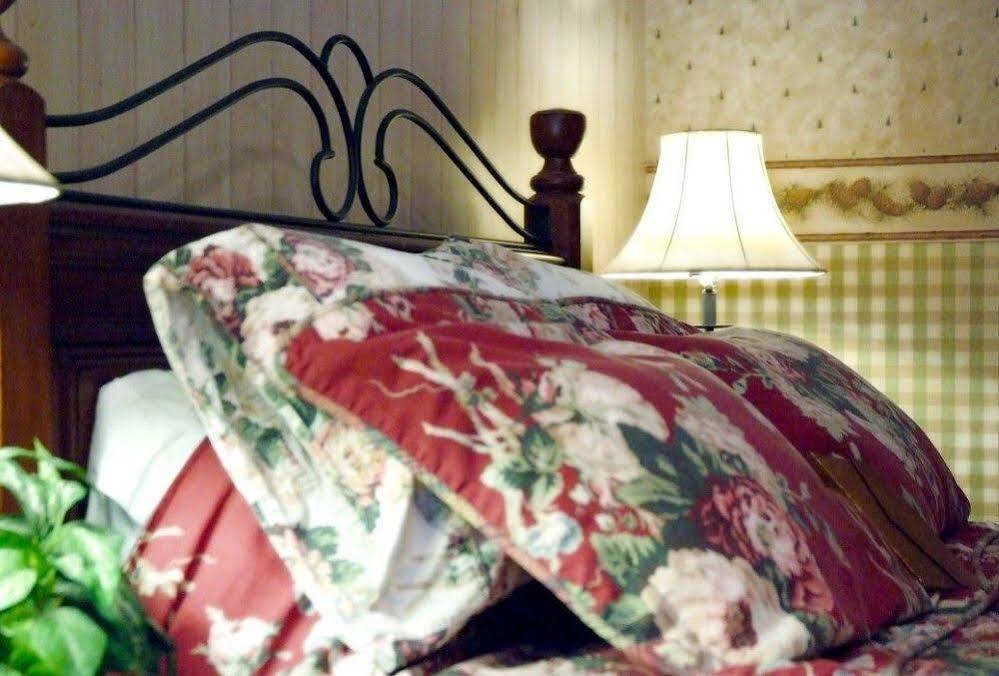 Arbor Hill Inn La Porte Εξωτερικό φωτογραφία